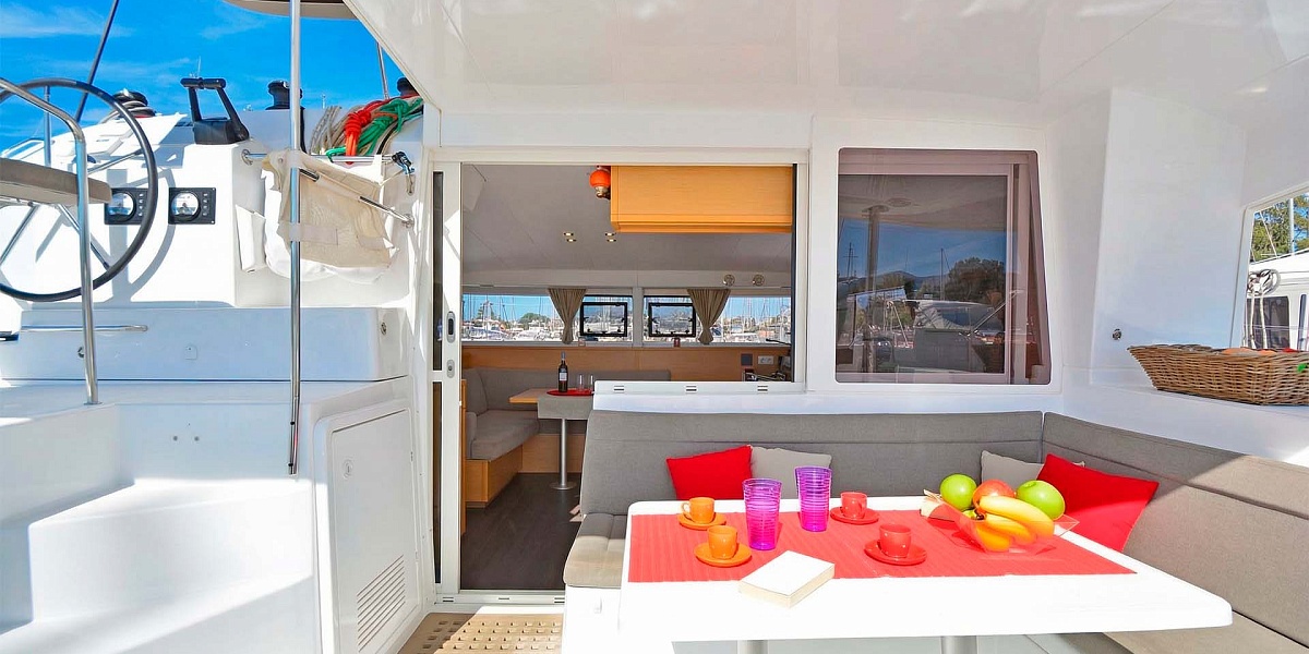 Аренда парусного катамарана Lagoon 400 S2 на Пхукете